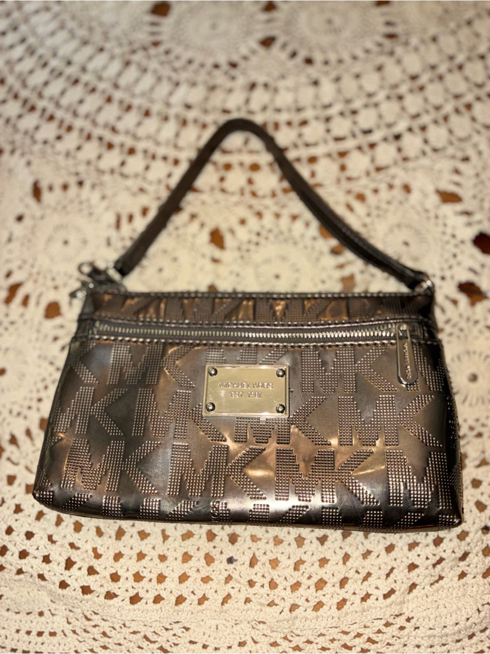 Michael Kors Jet Set Metallic Pewter MK Logo Mini Wristlet - Picture 10 of 14